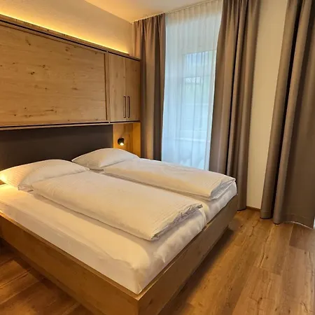 Marktplatz Apartment Lofer
